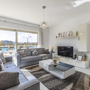  Apartment Stunning - Sunnyside 3-bedroom Malta