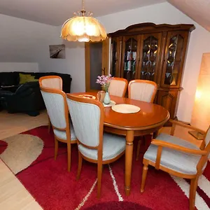 Fewo Wolks Apartment